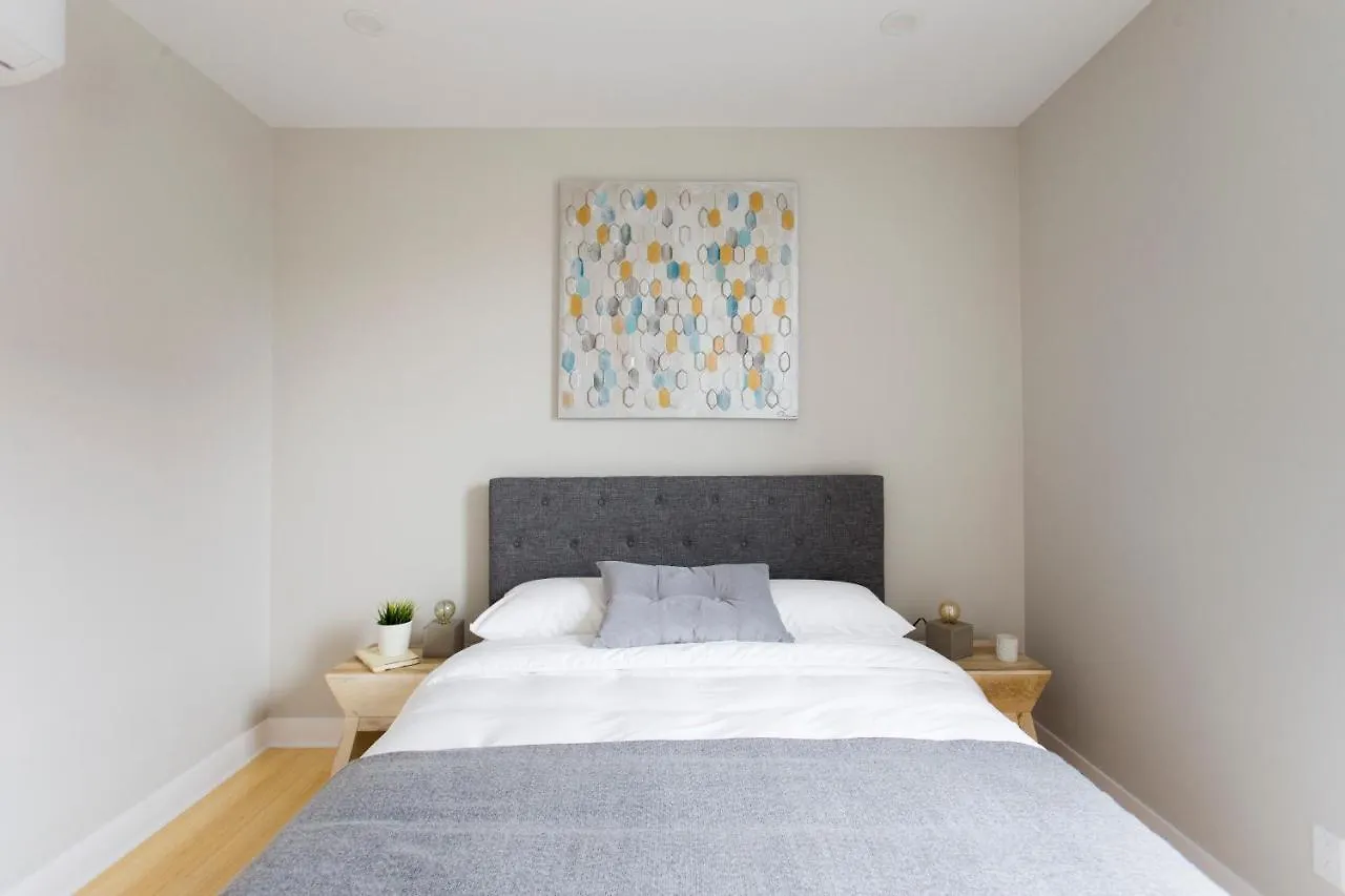 公寓 Trendy Little Italy 3 Bedroom Condo By Den Stays 蒙特利尔
