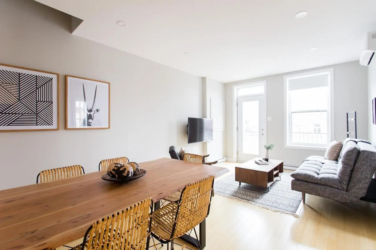 Trendy Little Italy 3 Bedroom Condo By Den Stays 蒙特利尔 0*,